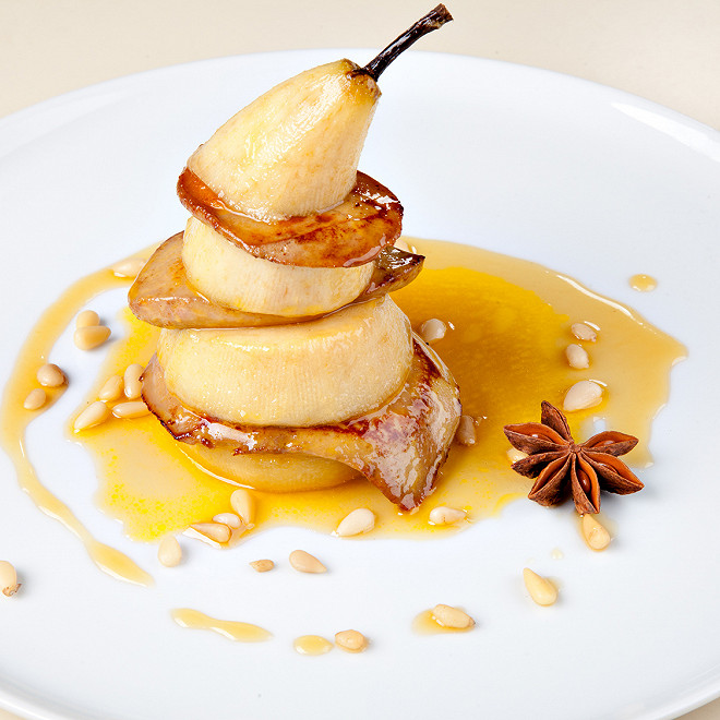 Amuse-bouche au foie gras et poires